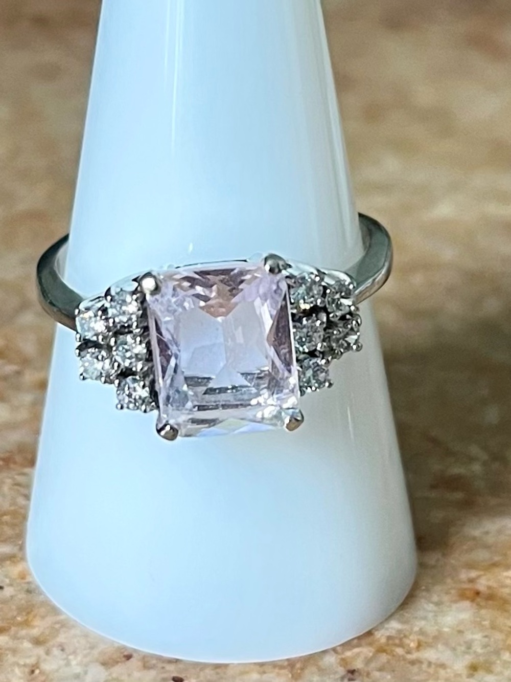 Bomb Party Morganite on Rhodium Size